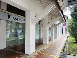 Bukit Batok Central (D23), Shop House #589317811